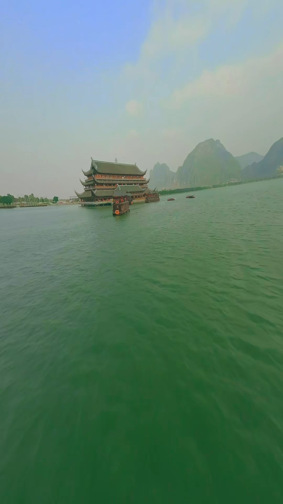 Video của Phan Thuý