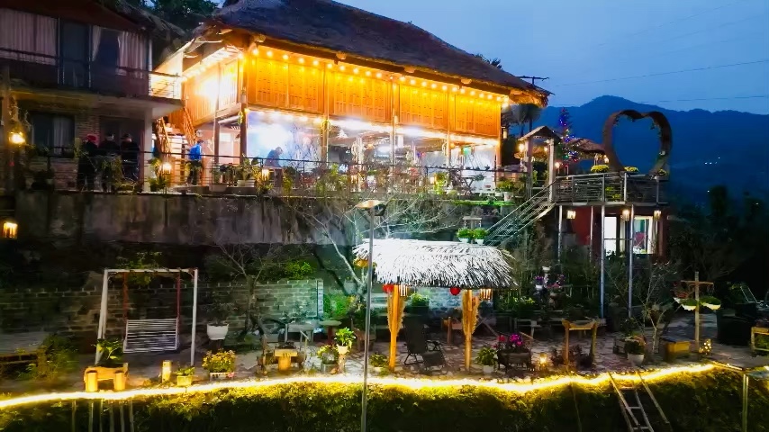 Khuổi My Homestay